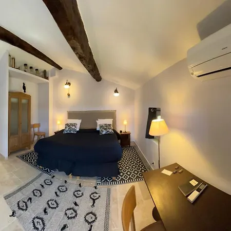 Les Cachots Guest house Roussillon (Vaucluse)